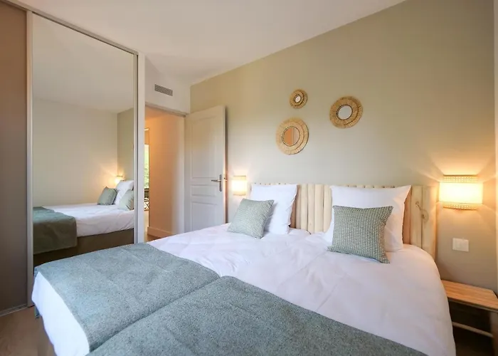 Soir D été Proche Et Tropez Ix